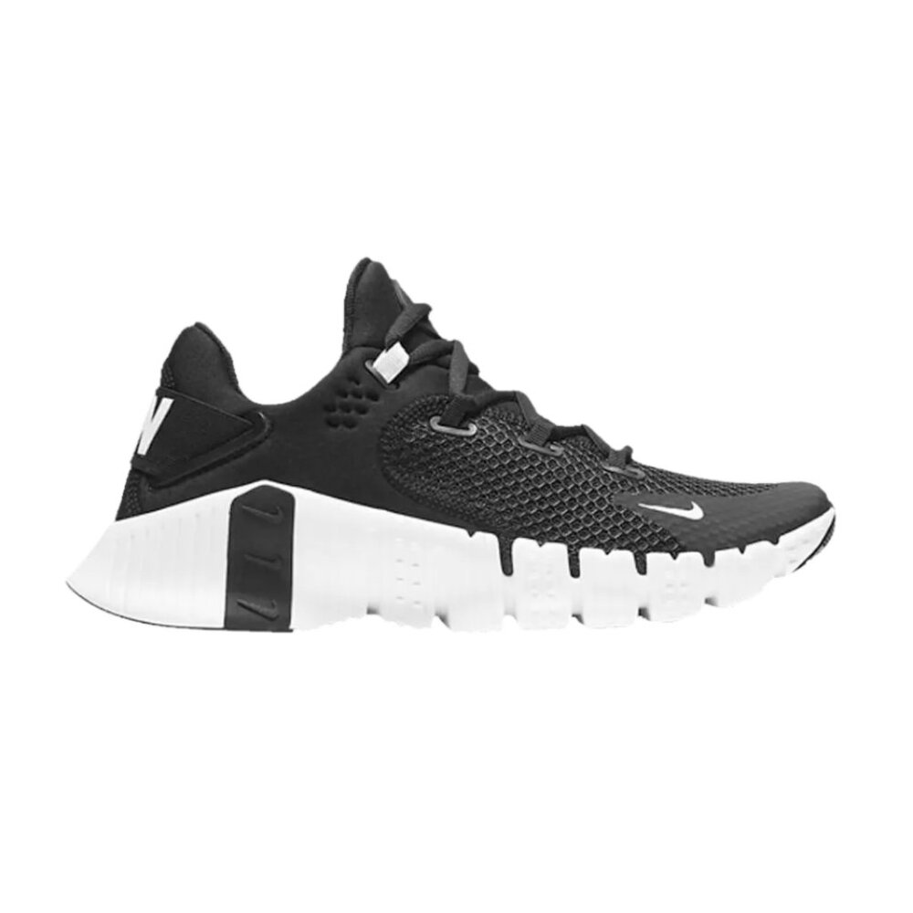 Nike Black and White Men's Athletic Sneakers
